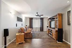 12218 N 50th Ave, Glendale, AZ 85304 - Photo 10