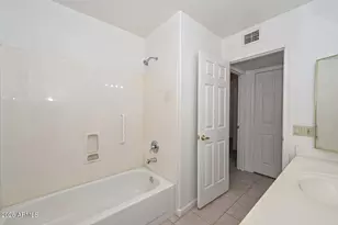 8758 W Bloomfield Rd, Peoria, AZ 85381 - Photo 26