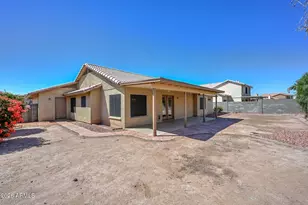 8758 W Bloomfield Rd, Peoria, AZ 85381 - Photo 40