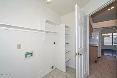 8758 W Bloomfield Road, Peoria, AZ 85381 - Photo 16