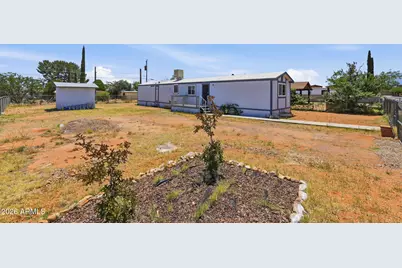 209 N 3rd Street, Sierra Vista, AZ 85635 - Photo 2
