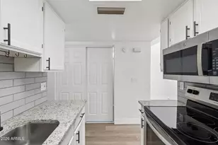 8888 N 47th Ave, Glendale, AZ 85302 - Photo 24