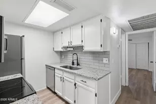 8888 N 47th Ave, Glendale, AZ 85302 - Photo 20