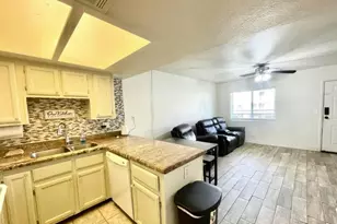 21622 N 23rd Ave, Phoenix, AZ 85027 - Photo 2
