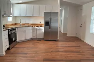 2292 N Ironwood Dr, Apache Junction, AZ 85120 - Photo 2