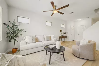 15821 N 35th Lane, Phoenix, AZ 85053 - Photo 8