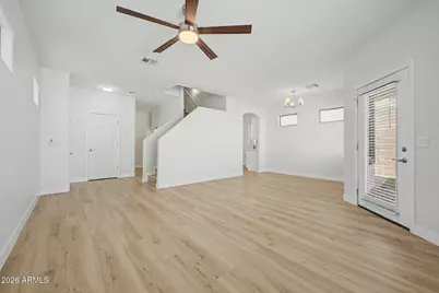 15821 N 35th Lane, Phoenix, AZ 85053 - Photo 8