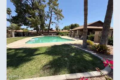 108 W Loma Vista Drive #101, Tempe, AZ 85282 - Photo 2
