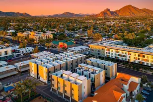 4220 N 32nd St, Phoenix, AZ 85018 - Photo 1