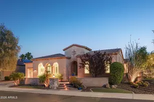 12971 W Fossil Dr, Peoria, AZ 85383 - Photo 2