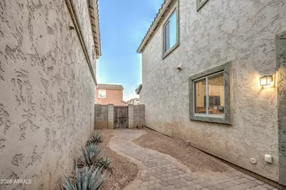 7759 W Monte Vista Road, Phoenix, AZ 85035 - Photo 42