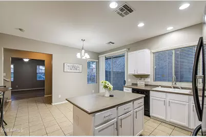 7759 W Monte Vista Road, Phoenix, AZ 85035 - Photo 18