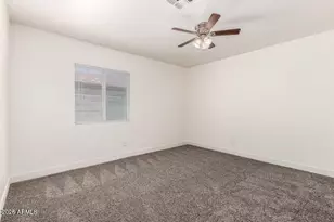 2828 E Chipman Rd, Phoenix, AZ 85040 - Photo 16