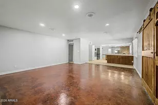 3527 S Oak St, Tempe, AZ 85282 - Photo 8