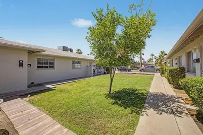 2209 S Granada Drive #A, Tempe, AZ 85282 - Photo 18