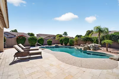 5257 E Michelle Drive, Scottsdale, AZ 85254 - Photo 10