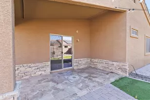 11930 W Camino Vivaz St, Sun City, AZ 85373 - Photo 18