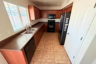 11266 W Harrison St, Avondale, AZ 85323 - Photo 10