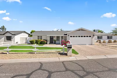 3840 E Mulberry Drive, Phoenix, AZ 85018 - Photo 1