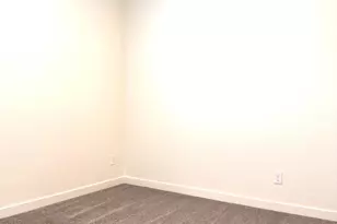 8913 W Palo Verde Dr, Glendale, AZ 85305 - Photo 14