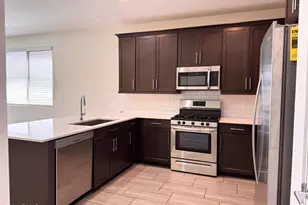 8913 W Palo Verde Dr, Glendale, AZ 85305 - Photo 4