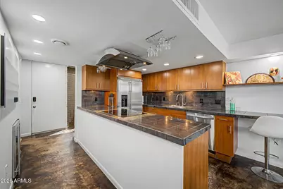 4401 N 40th Street #6, Phoenix, AZ 85018 - Photo 8