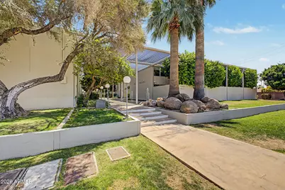 4401 N 40th Street #6, Phoenix, AZ 85018 - Photo 6