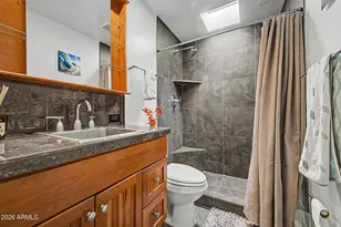 4401 N 40th St, Phoenix, AZ 85018 - Photo 24