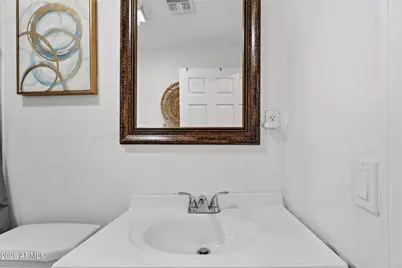 11207 N 17th Drive, Phoenix, AZ 85029 - Photo 32