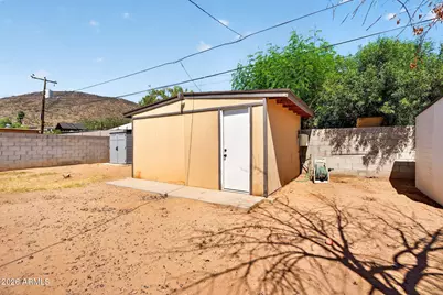 11207 N 17th Drive, Phoenix, AZ 85029 - Photo 42