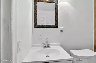 11207 N 17th Dr, Phoenix, AZ 85029 - Photo 22