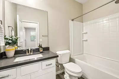 9436 W Willow Bend Lane, Phoenix, AZ 85037 - Photo 16