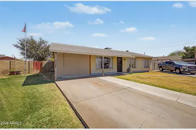 2221 N 51st Drive, Phoenix, AZ 85035 - Photo 2