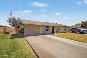 2221 N 51st Dr, Phoenix, AZ 85035 - Photo 2