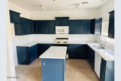 7127 S 53rd Lane, Laveen, AZ 85339 - Photo 2