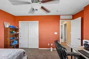 3713 W Vivian Ct, Phoenix, AZ 85086 - Photo 32