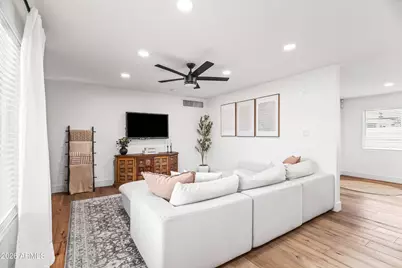 901 E Berridge Lane, Phoenix, AZ 85014 - Photo 4