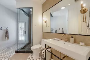 330 W Lawrence Rd, Phoenix, AZ 85013 - Photo 20