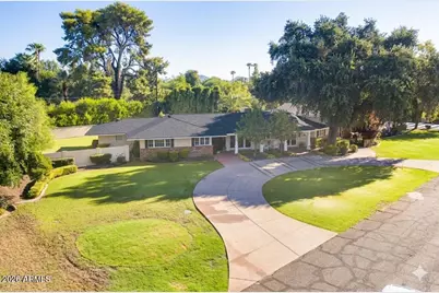 330 W Lawrence Road, Phoenix, AZ 85013 - Photo 1