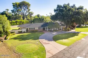 330 W Lawrence Rd, Phoenix, AZ 85013 - Photo 1