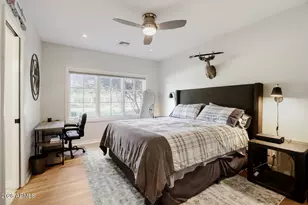330 W Lawrence Rd, Phoenix, AZ 85013 - Photo 18