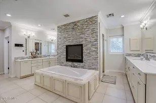 330 W Lawrence Rd, Phoenix, AZ 85013 - Photo 12