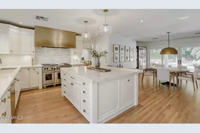 330 W Lawrence Road, Phoenix, AZ 85013 - Photo 8
