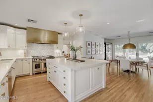 330 W Lawrence Rd, Phoenix, AZ 85013 - Photo 8