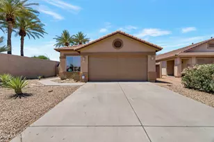 20266 N 82nd Ln, Peoria, AZ 85382 - Photo 2