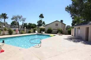 3122 E Topeka Dr, Phoenix, AZ 85050 - Photo 12