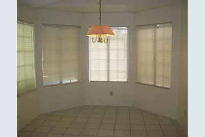 3122 E Topeka Drive, Phoenix, AZ 85050 - Photo 2