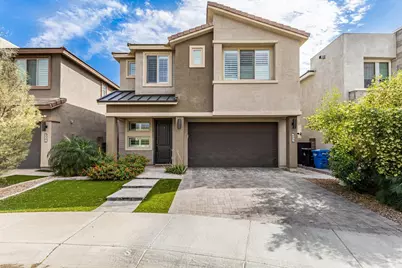 3557 E Tina Drive, Phoenix, AZ 85050 - Photo 2