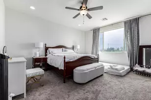 3557 E Tina Dr, Phoenix, AZ 85050 - Photo 22