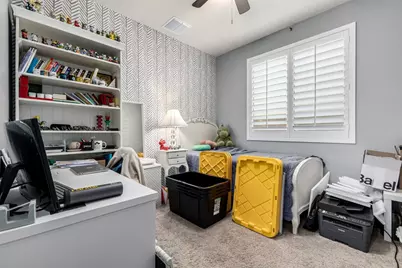 3557 E Tina Drive, Phoenix, AZ 85050 - Photo 18
